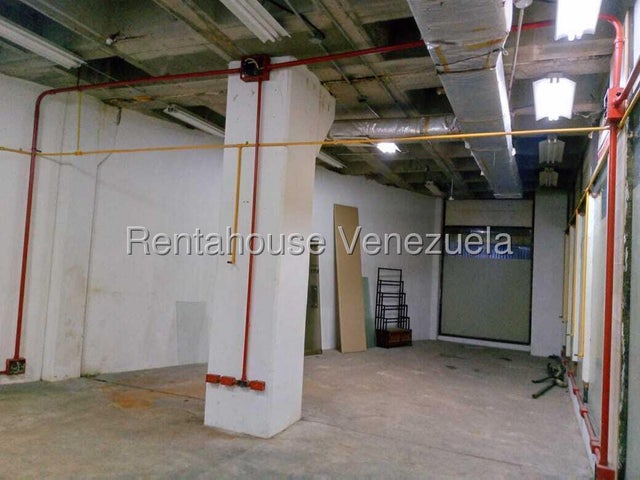 Venta Local Av. Bolivar Norte. PB. Valencia #26-15068