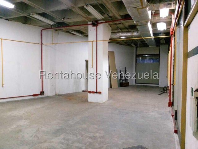 Venta Local Av. Bolivar Norte. PB. Valencia #26-15068