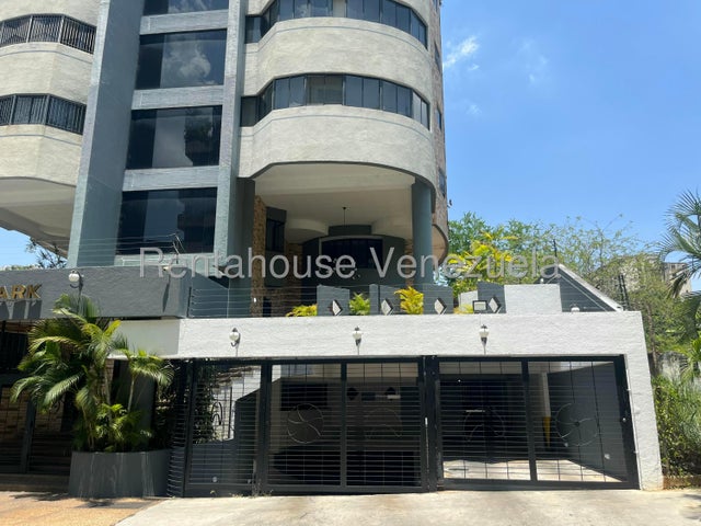 Sabana Larga Apartamento en Alquiler ubicado en Valencia carabobo 26-20120 ELOISA MEJIA