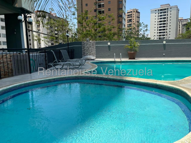 Sabana Larga Apartamento en Alquiler ubicado en Valencia carabobo 26-20120 ELOISA MEJIA