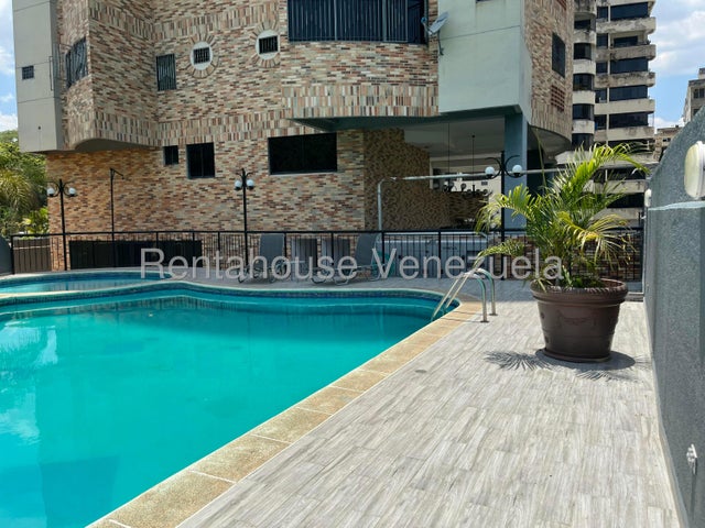 Sabana Larga Apartamento en Alquiler ubicado en Valencia carabobo 26-20120 ELOISA MEJIA