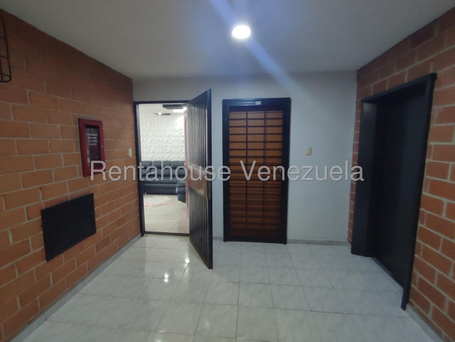 Palma Real Apartamento amoblado en Naguanagua Carabobo codigo 27-2557 ELOISA MEJIA
