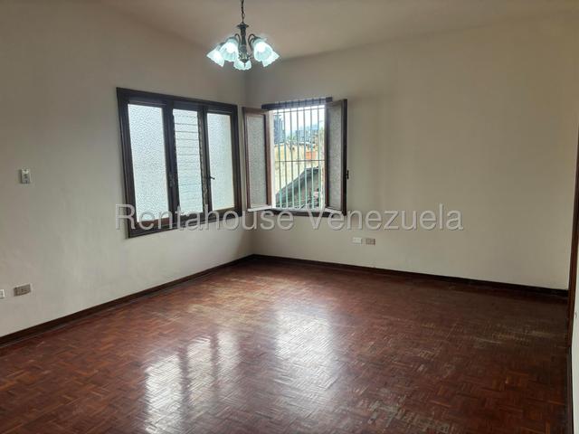 Alquiler de casa  en La Viña #27-932