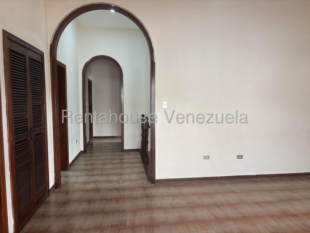 Alquiler de casa  en La Viña #27-932