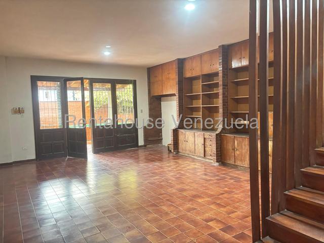Alquiler de casa  en La Viña #27-932