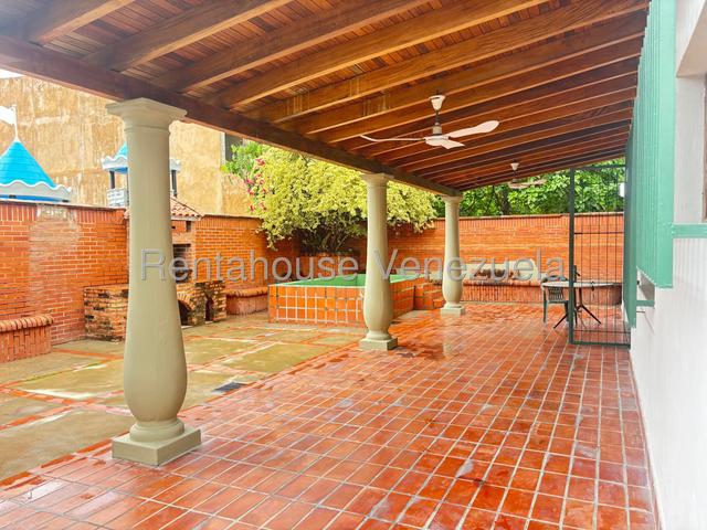 Alquiler de casa  en La Viña #27-932