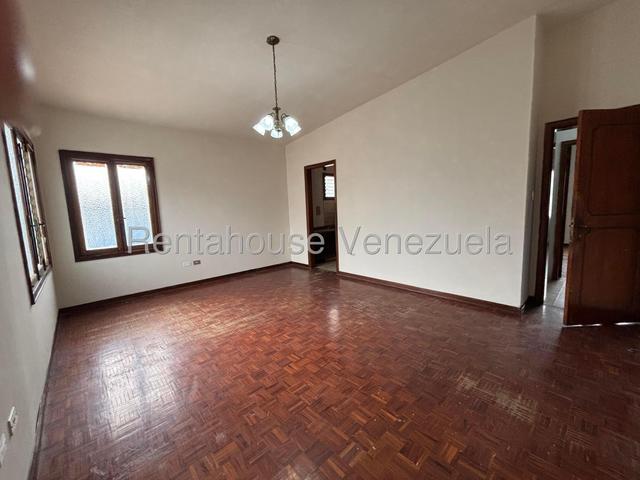 Alquiler de casa  en La Viña #27-932