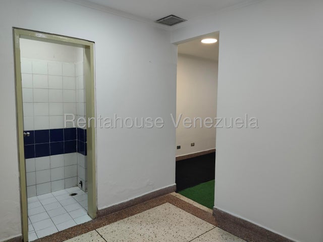 Alquiler de consultorio Centro Medico Guerra Mendez #26-21357 