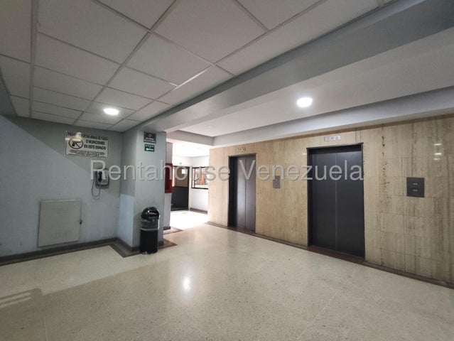 Alquiler de consultorio Centro Medico Guerra Mendez #26-21357 
