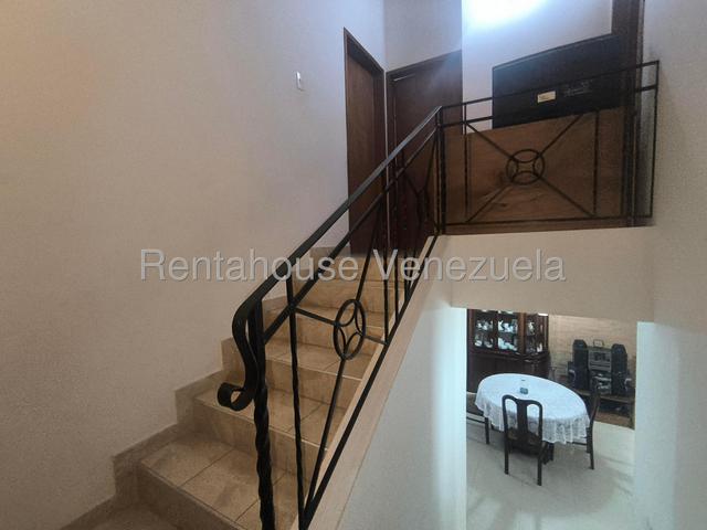 Ventas de Townhouses San Diego. Urb. La Josefina #25-24460