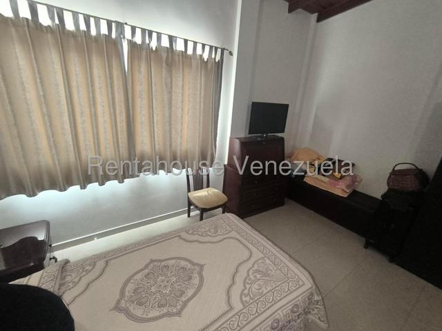 Ventas de Townhouses San Diego. Urb. La Josefina #25-24460