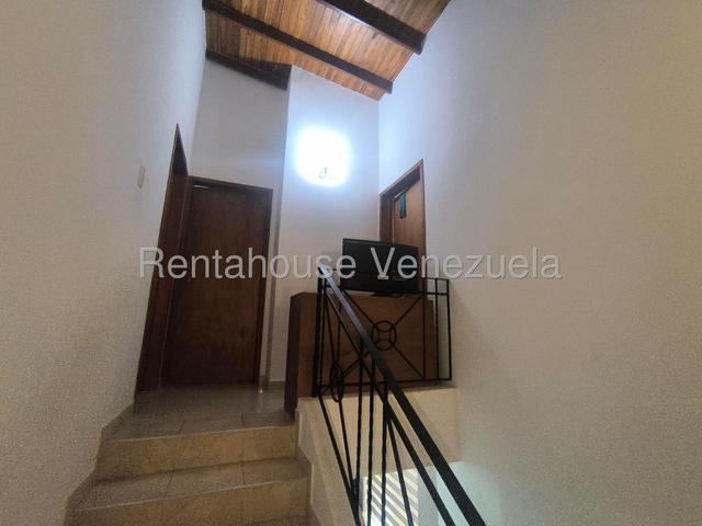 Ventas de Townhouses San Diego. Urb. La Josefina #25-24460