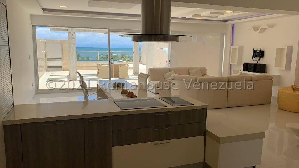 Apartamento en venta 224m² Ideal para vacacionar en Yacht Club Morrocoy en Tucacas 
