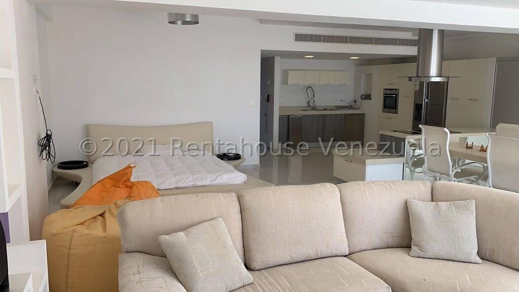 Apartamento en venta 224m² Ideal para vacacionar en Yacht Club Morrocoy en Tucacas 