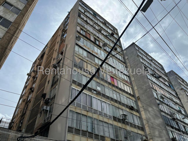 Centro Apartamento en venta ubicado en Valencia Caraobo codigo 27-404 ELOISA MEJIA
