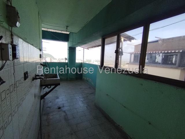 Centro Apartamento en venta ubicado en valencia carabobo 27-938 ELOISA MEJIA