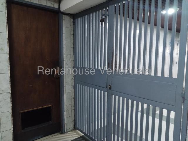 Centro Apartamento en venta ubicado en valencia carabobo 27-938 ELOISA MEJIA