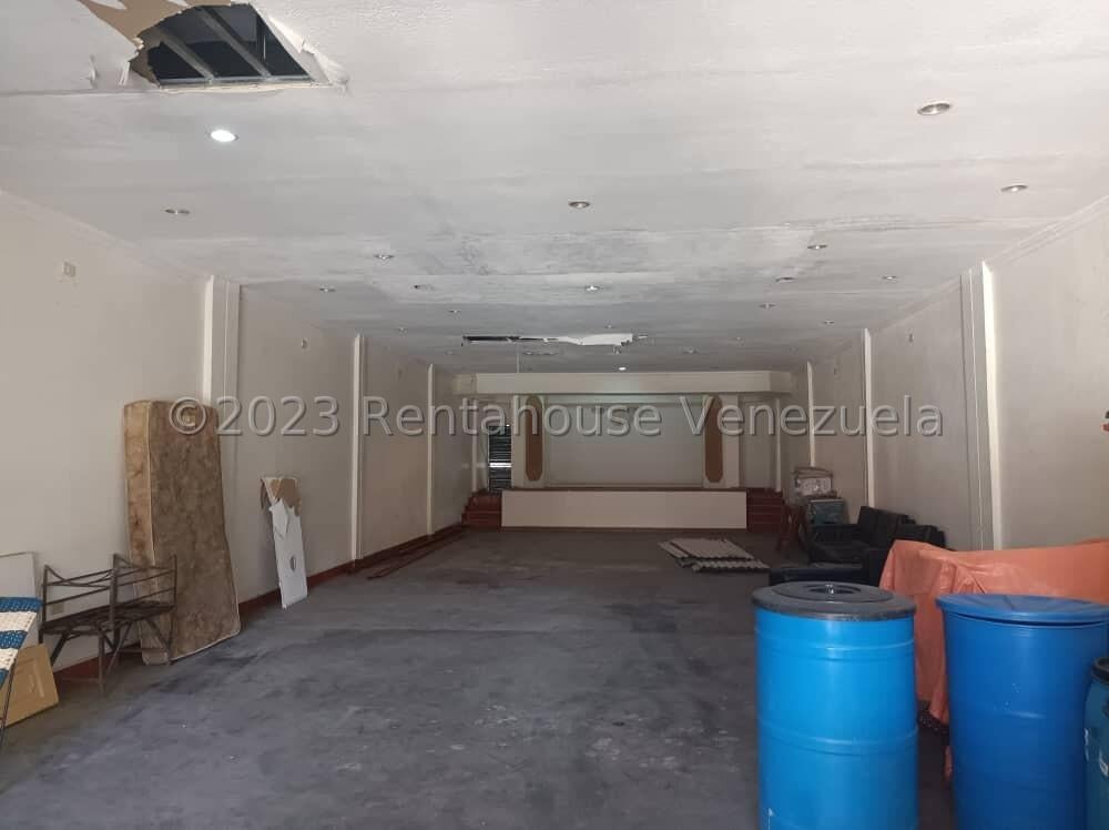 Casa en venta 280m² ideal para cualquier Negocio o Residencial, zona alto trágico en parroquia La Candelaria. *Se escucha propuesta*