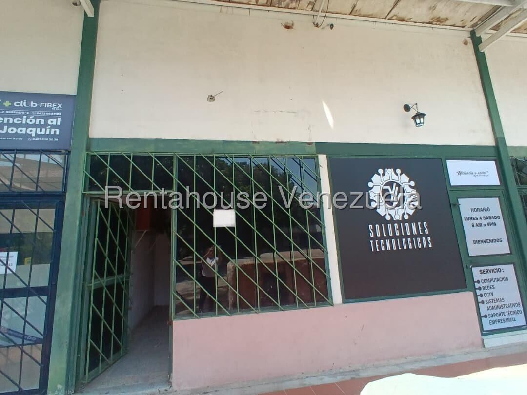 Local comercial en venta, posee 17m², Mezzanina, en CC Cariaprima Carretera Guacara -San Joaquín 