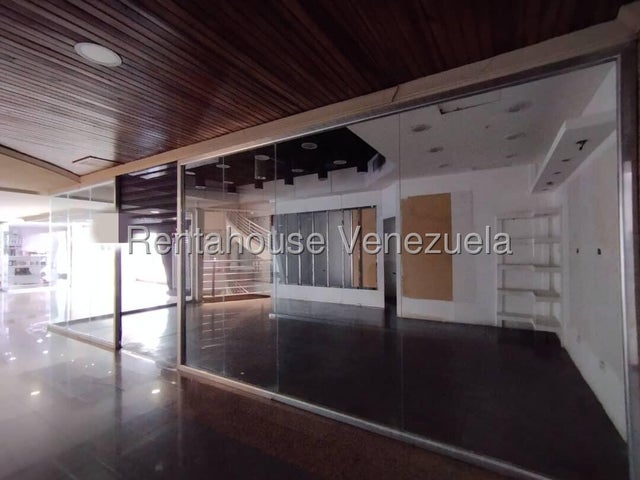 Alquiler de local en el C.C. Via Veneto. Naguanagua. #26-12188