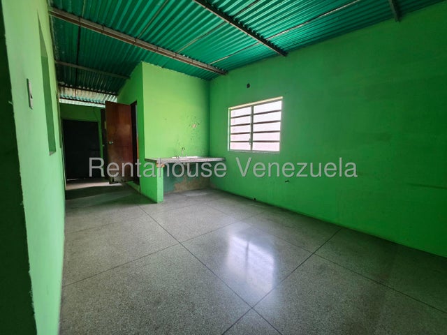 Venta de casa en Agua Blanca #26-14117