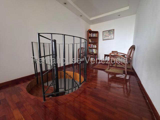 Venta de Apto. Isla Coral. El Parral #26-21417 