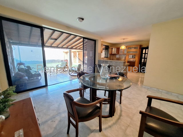 Venta de casa en El Parral #26-17631