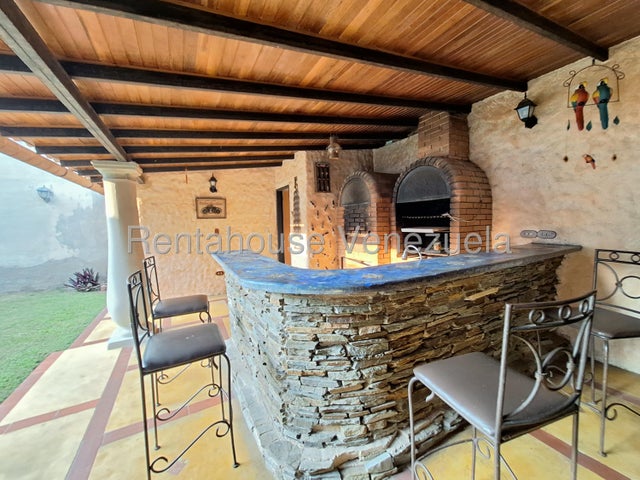 Venta de casa en El Parral #26-17631