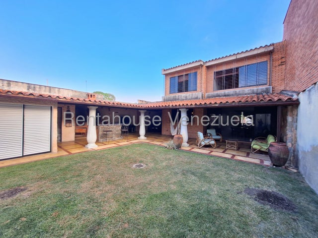 Venta de casa en El Parral #26-17631