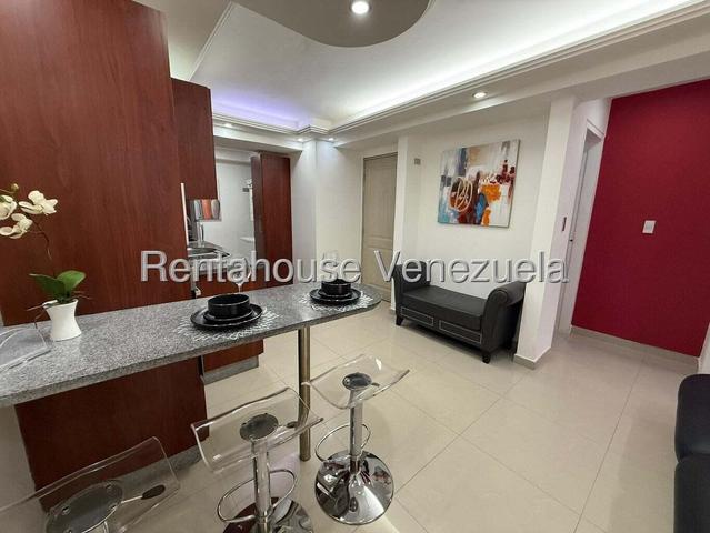 Venta de Apto. Vista al Parque #27-903