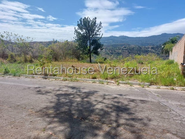 Venta de terreno Carialinda. Naguanagua #25-14187
