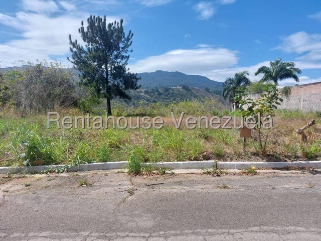Venta de terreno Carialinda. Naguanagua #25-14187