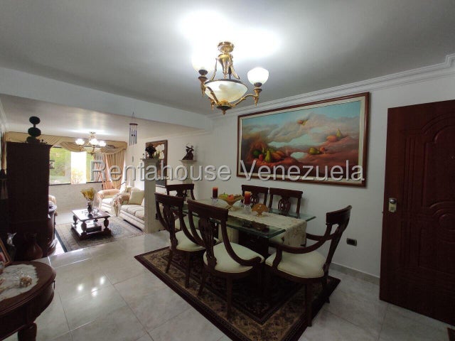 Apartamento en Venta en Urb. El Toro 26-8804