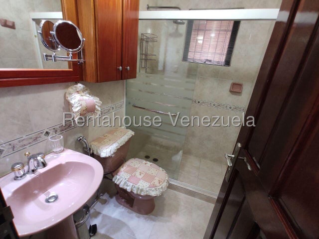 Apartamento en Venta en Urb. El Toro 26-8804