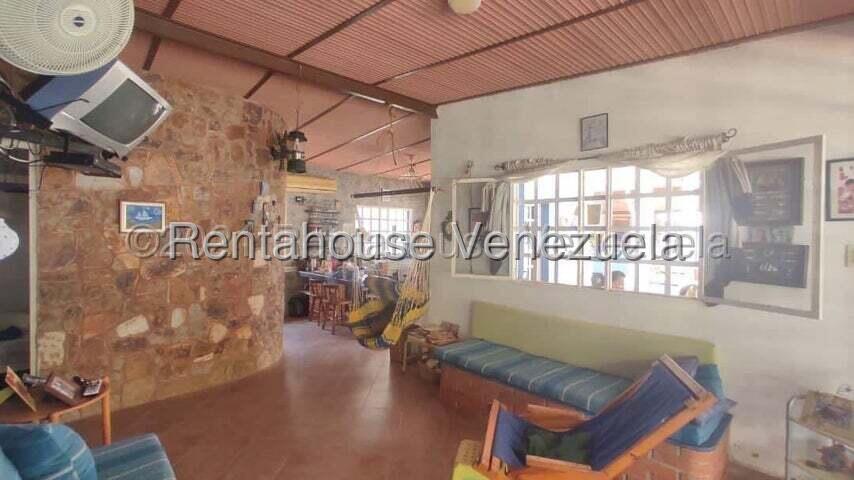 Casa en Venta Con Piscina en Asocata  26-13149