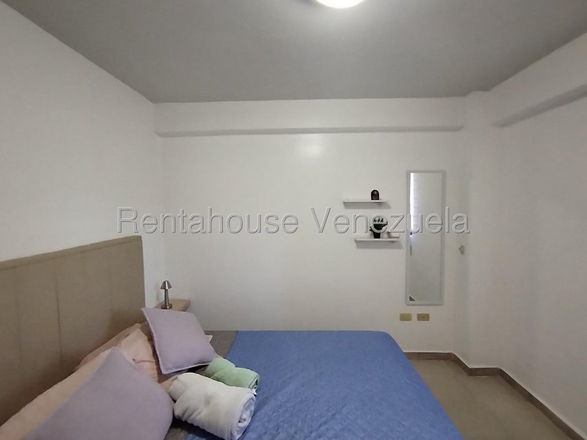 Apartamento en venta la Trigaleña tipo estudió planta 50% Valencia Carabobo 