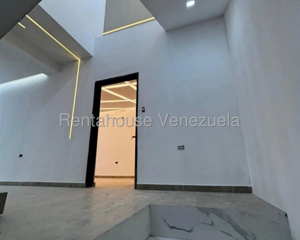 Casa moderna en venta ubicada en mone carmelo san diego 27-3233Carabobo ELOISA MEJIA