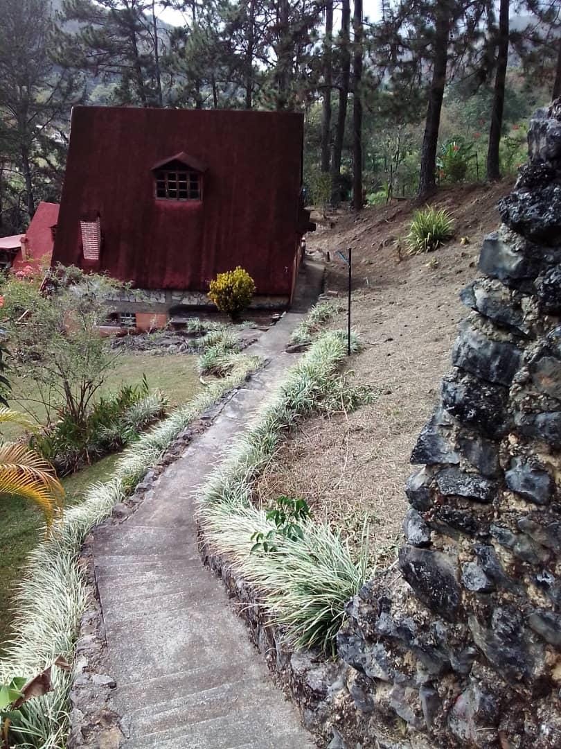Chalet en urbanismo privado