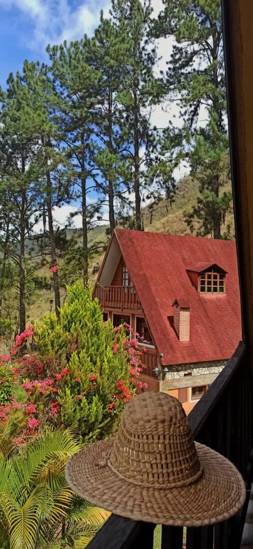 Chalet en urbanismo privado