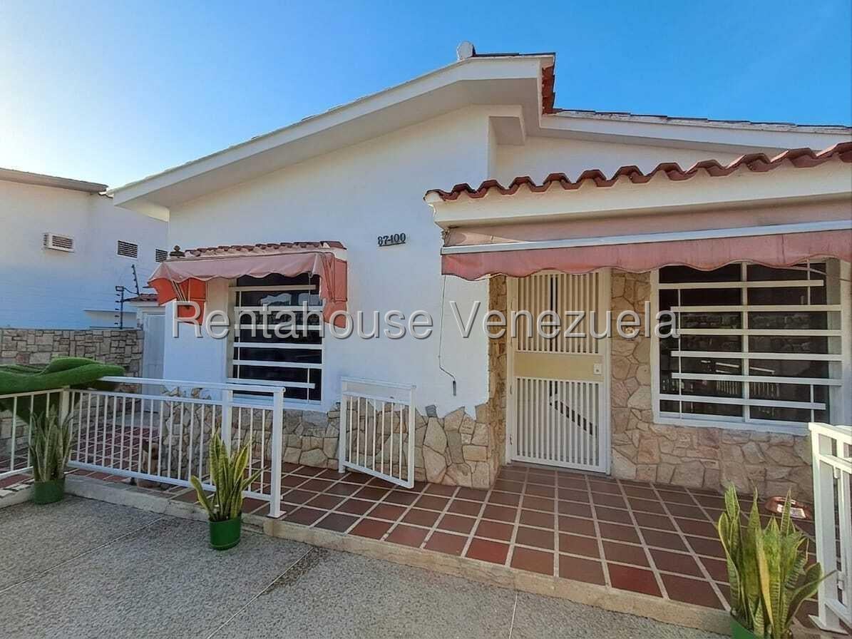 Casa en venta en Piedra Pintada mañongo con anexo y casa de huespedes Carabobo