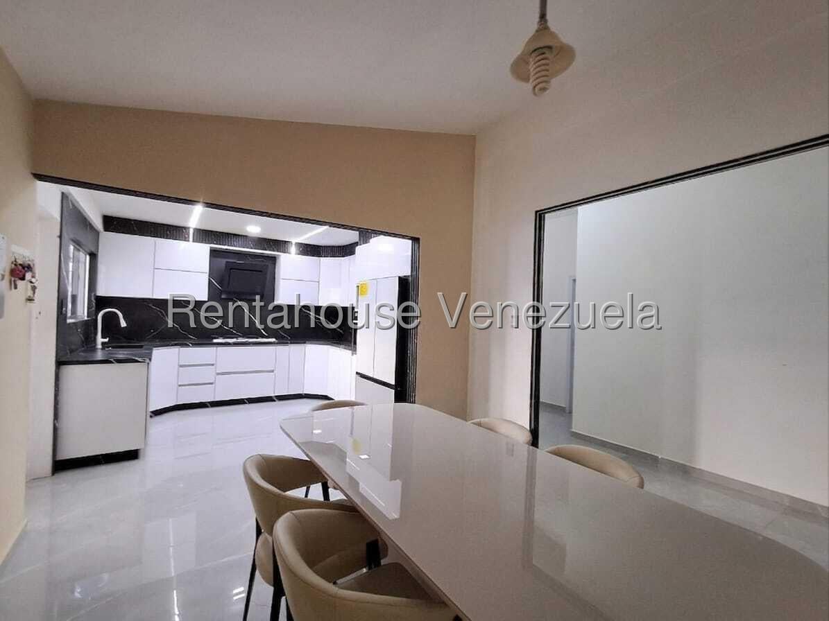 Casa en venta en Piedra Pintada mañongo con anexo y casa de huespedes Carabobo