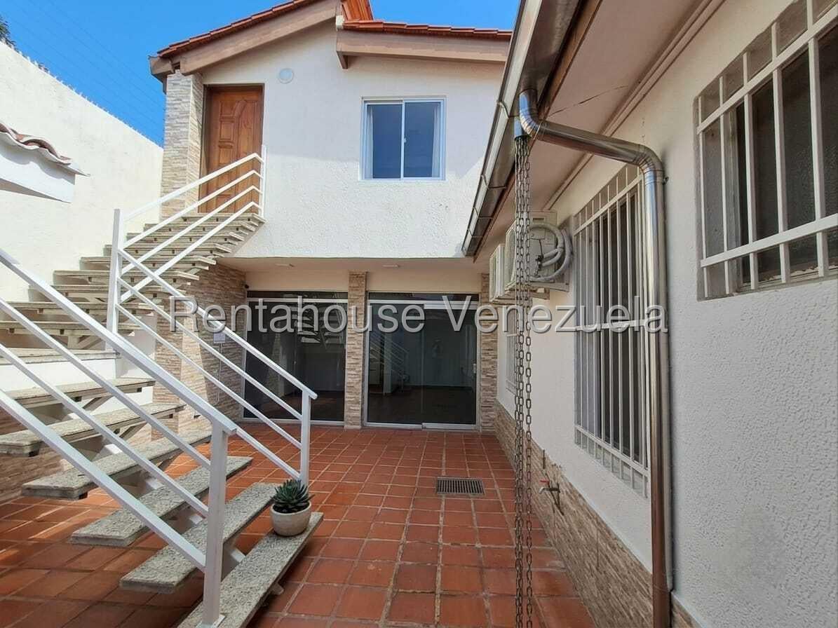 Casa en venta en Piedra Pintada mañongo con anexo y casa de huespedes Carabobo