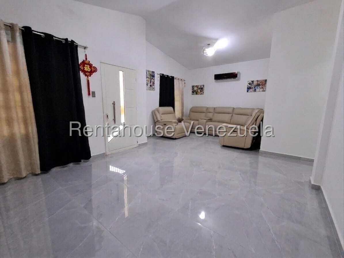 Casa en venta en Piedra Pintada mañongo con anexo y casa de huespedes Carabobo