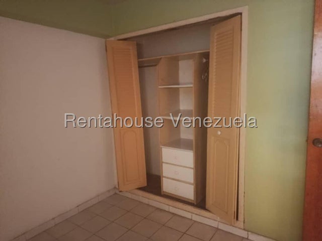 Barbula Apartamento en venta ubicado en Naguanagua Carabobo codigo 27-1751 ELOISA MEJIA