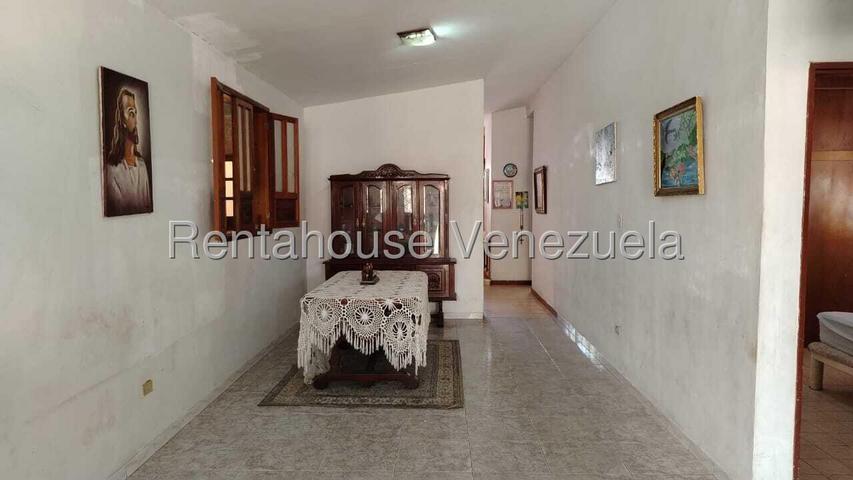Amplia casa en venta 4H-2B-3P, Tanque de agua, Conj privado Urb ciudad alianza en Guacara 