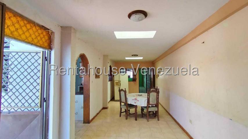 Amplia casa en venta 4H-2B-3P, Tanque de agua, Conj privado Urb ciudad alianza en Guacara 