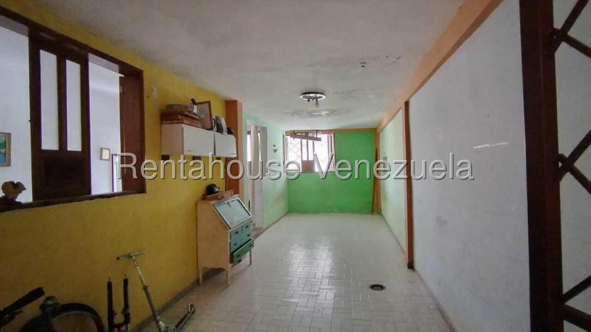 Amplia casa en venta 4H-2B-3P, Tanque de agua, Conj privado Urb ciudad alianza en Guacara 