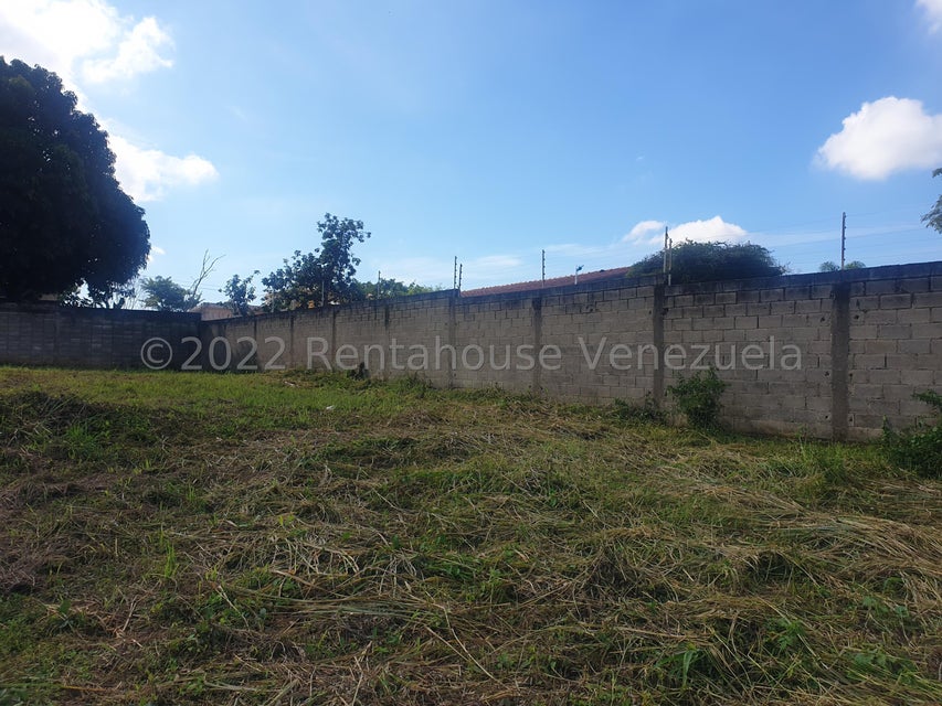Terreno en venta de 800 M2 colinas de Guataparo Valencia Carabobo