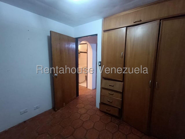 Las Chimeneas Valencia Apartamento En Venta Ubicado En Carabobo 26-21863 Eloisa Mejia