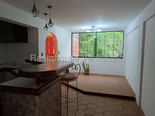 Las Chimeneas Valencia Apartamento En Venta Ubicado En Carabobo 26-21863 Eloisa Mejia